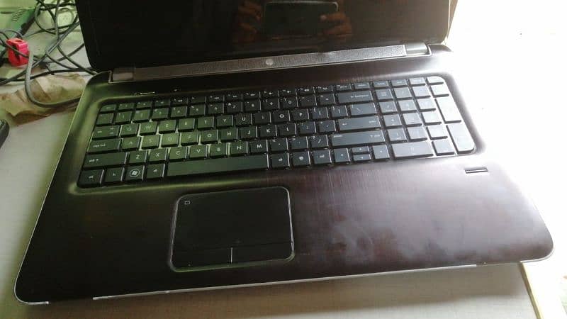 HP laptop 8jb ram 300hard 0