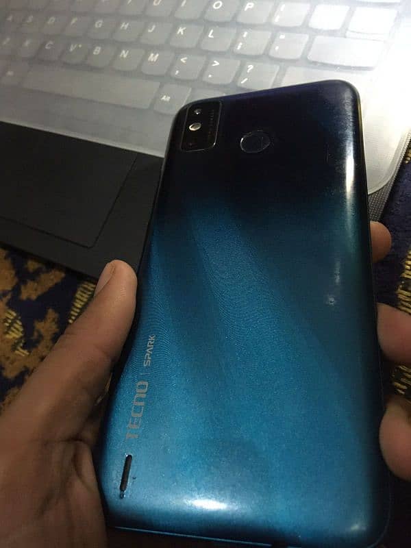 Tecno spark 6 go 0