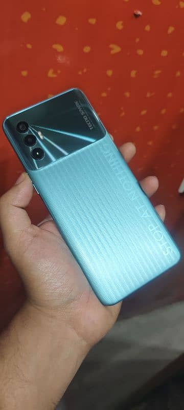 Tecno Spark 8 pro 0