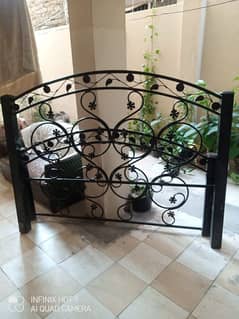 Iron rod bed for sale urgent