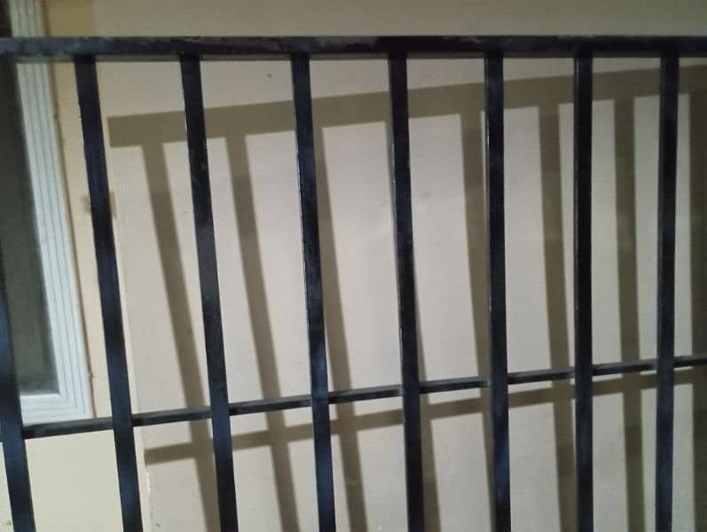 Iron rod bed for sale urgent 4