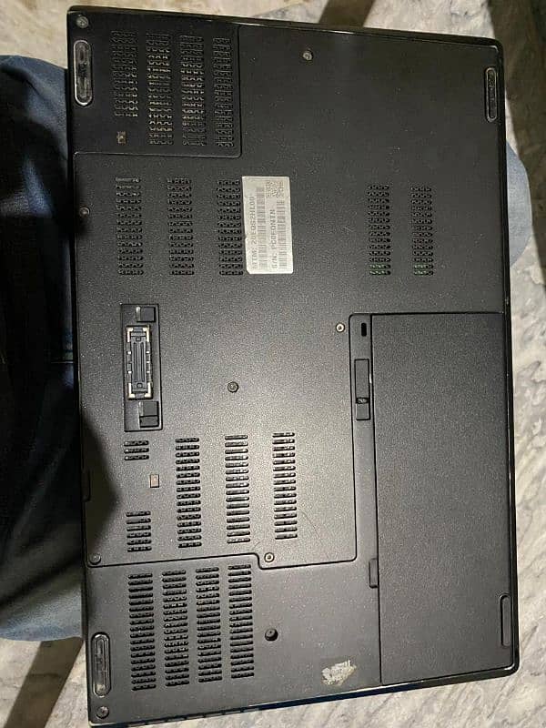 Lenovo p50 xenon Prosser (4gb graphic card dedicated) 32 Ram/512 card 3