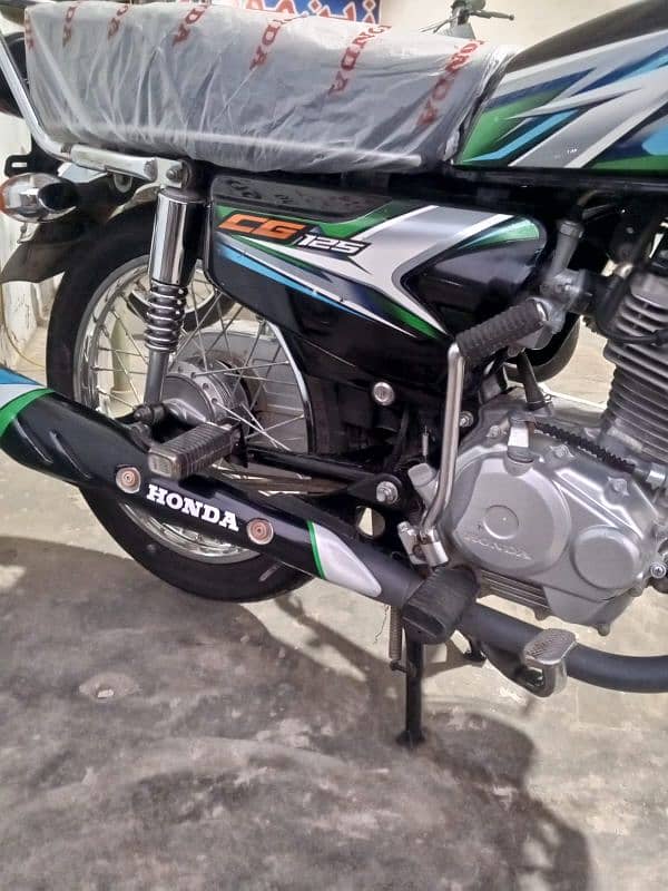 Honda 125 23 model 8