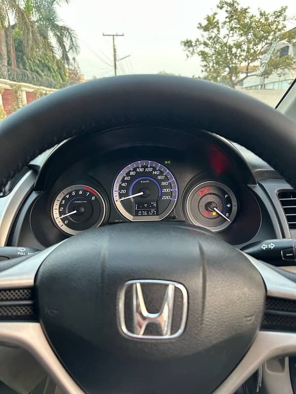 Honda City 2018 1.3 manual total guanine 12