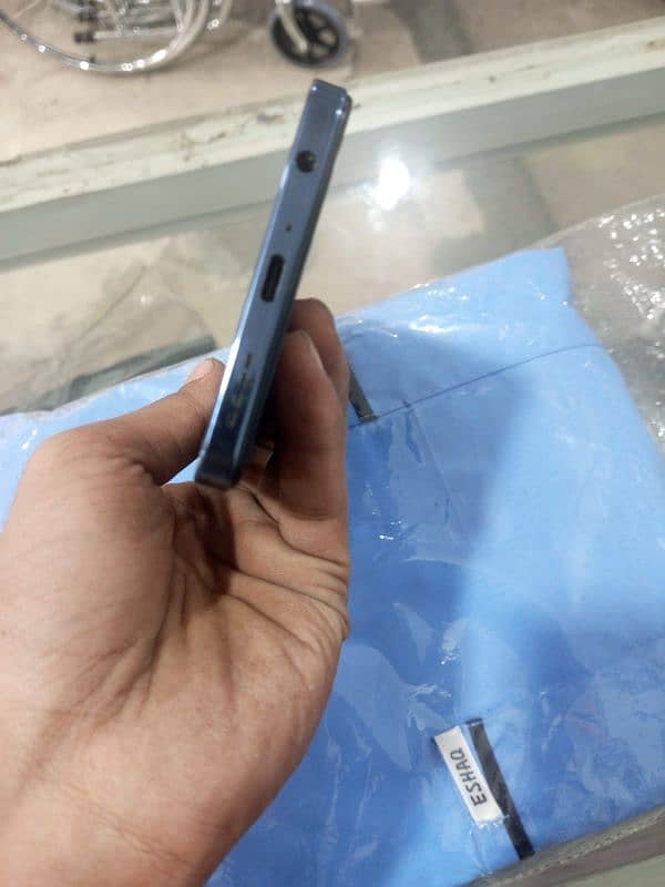 Infinix Hot 40 2