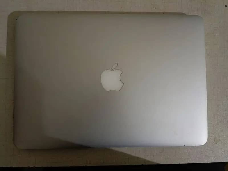 Macbook pro 2014 Retina Display core i5 5