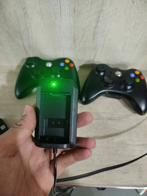 Xbox 360 slim orignal Japanese 3