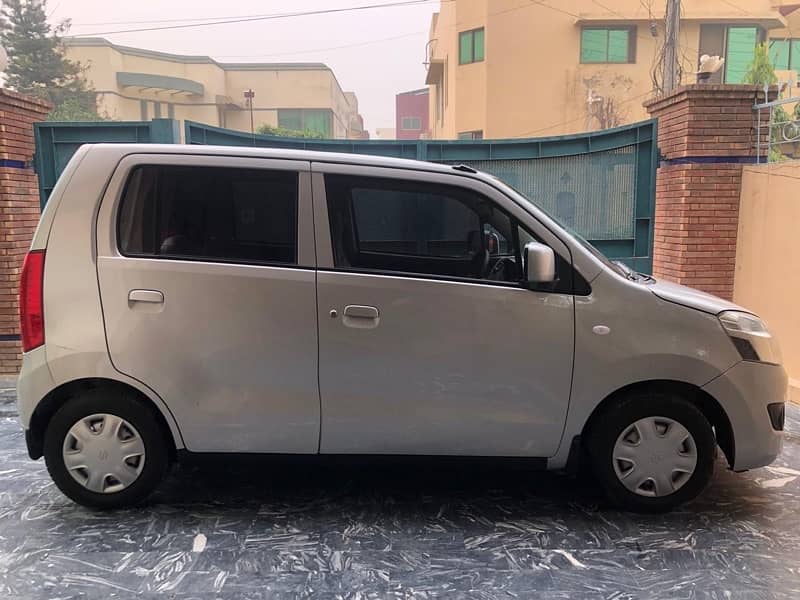 Suzuki Wagon R 2017 14