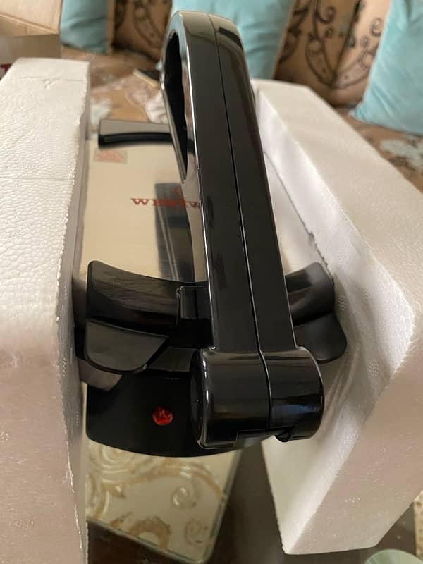 want to sale my brand new west point roti maker 0