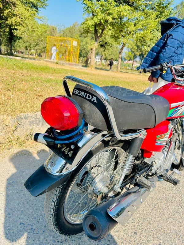 Honda 125 2023 model 13