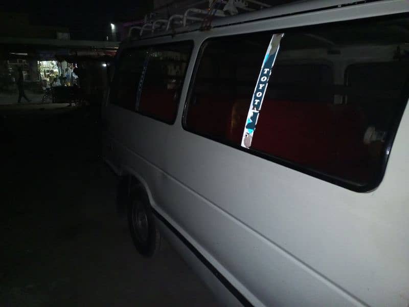 Toyota Hiace 3