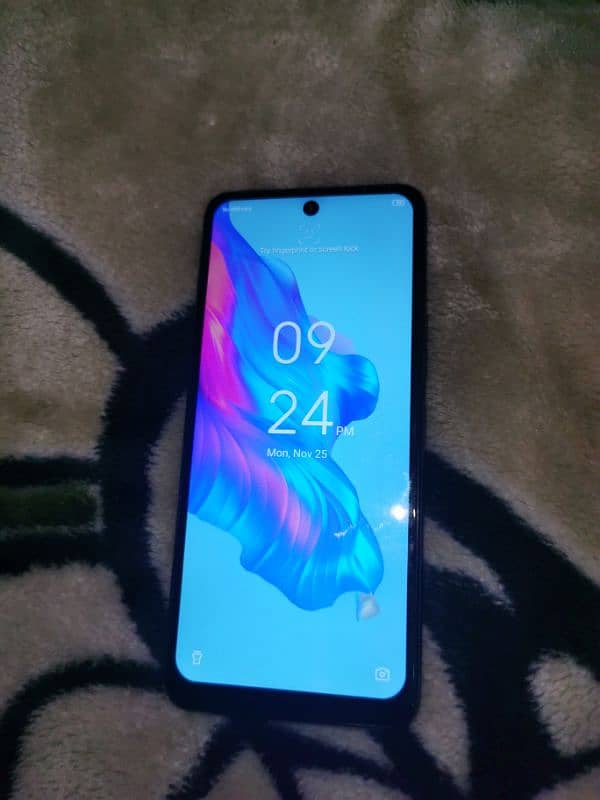 tecno camon 18t 1