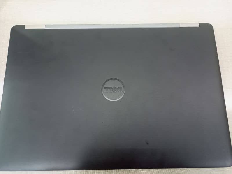 Dell 5570 Latitude 0