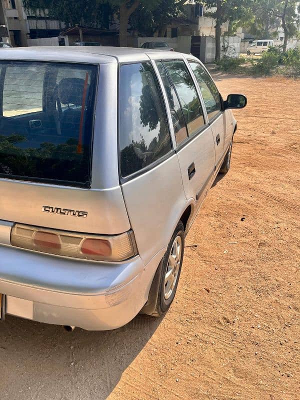 Suzuki Cultus 2012 3