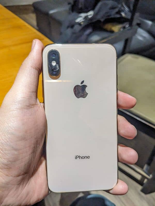 iPhone Xs 8