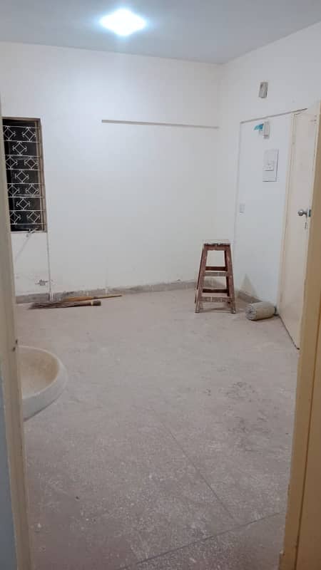 2 Bedroom 2 Bath Lounge 2nd Floor Flat For Rent Block M North Nazimabad 4