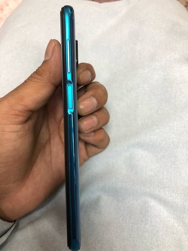 Redmi note 9s 6+2/128 only phone 2