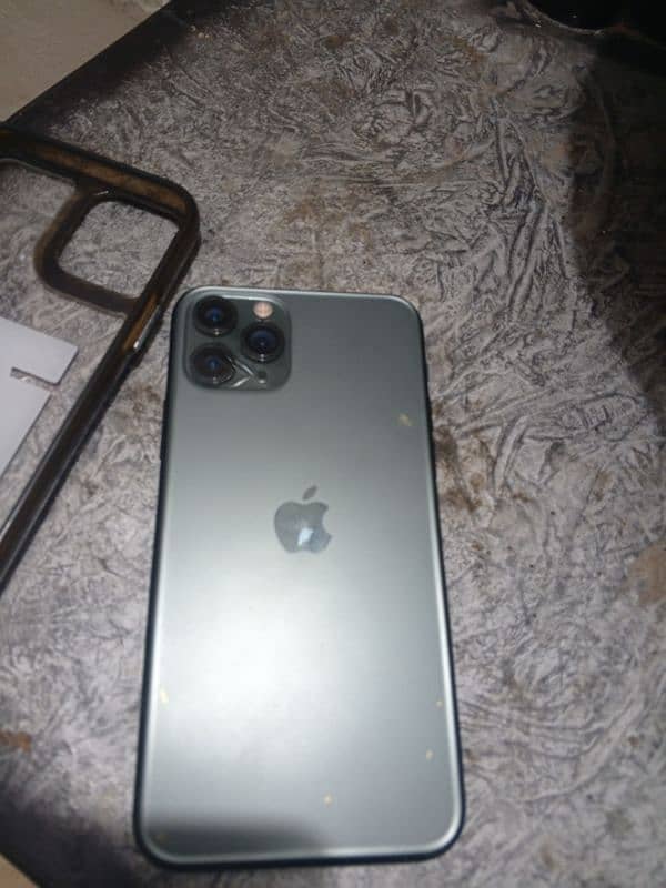 I phone 11pro 256gb non PTA 3