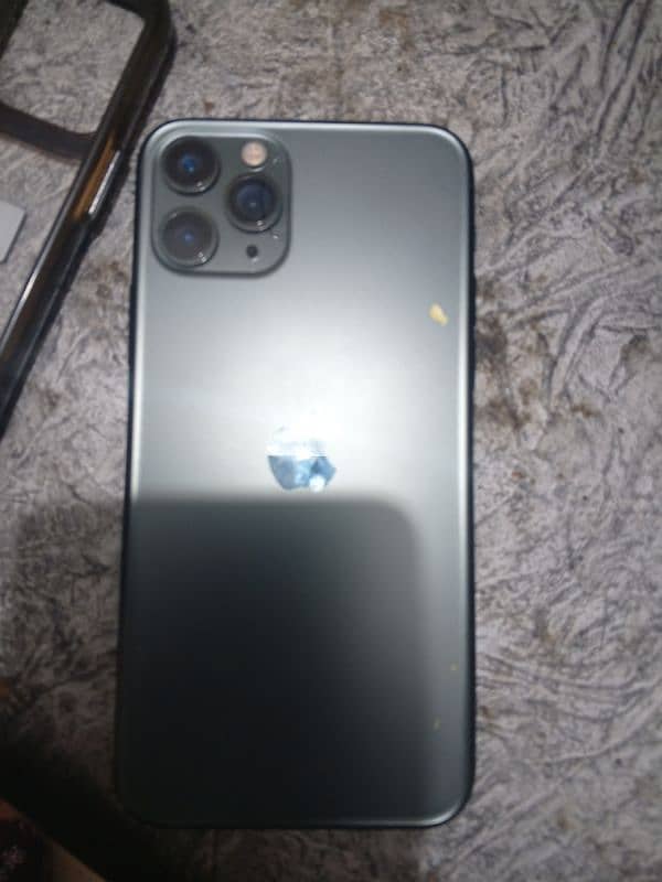 I phone 11pro 256gb non PTA 4