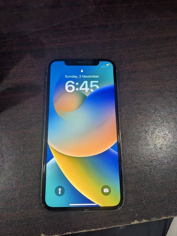 I phone x 64 gb non pta 10/10 condition 1