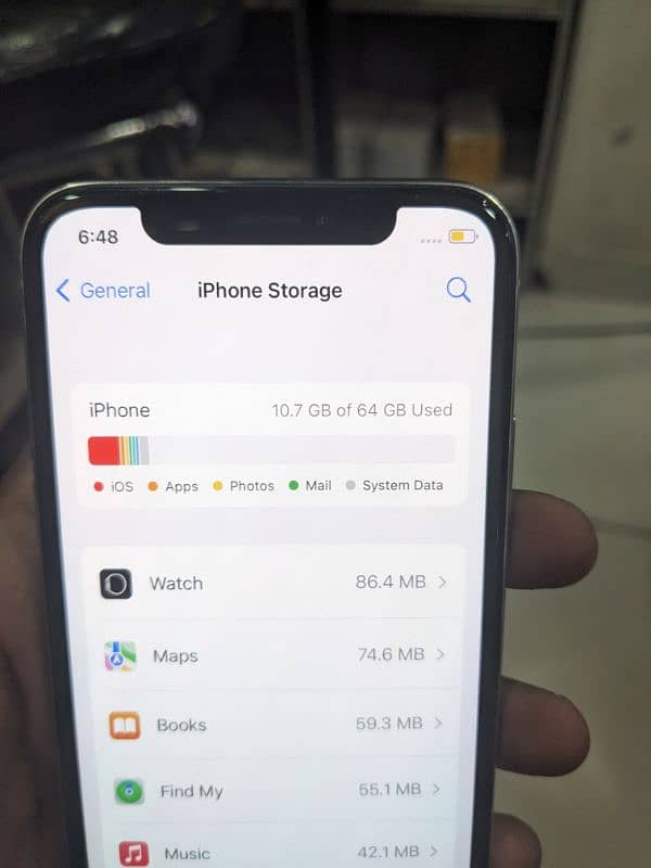 I phone x 64 gb non pta 10/10 condition 9