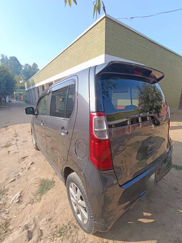 Suzuki Wagon R 2014 5