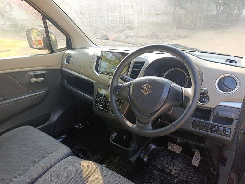 Suzuki Wagon R 2014 9