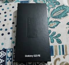 samsung S23 FE 8/256 Waterpack  Non PTA Sim time used with Box