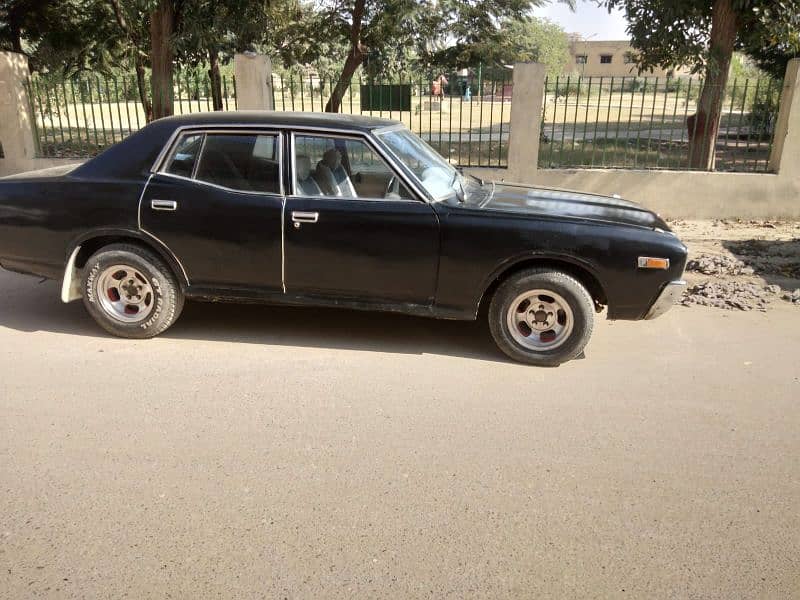 Nissan Other 1977 3