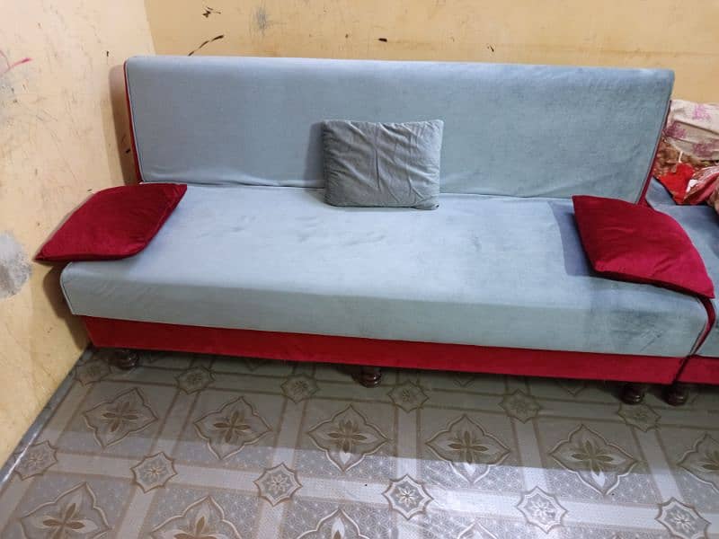 sofa comfort bad  one month use only ok 2