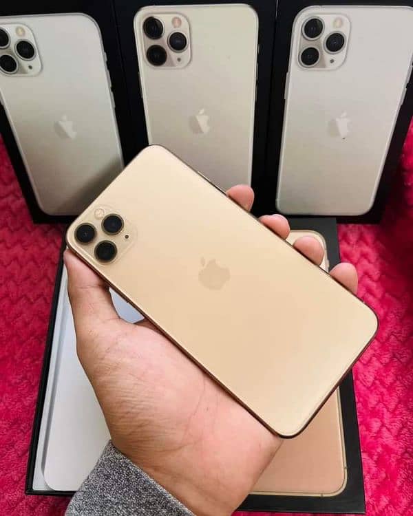 iphone 11 pro max 256 GB PTA approved My WhatsApp number 03414863497 2