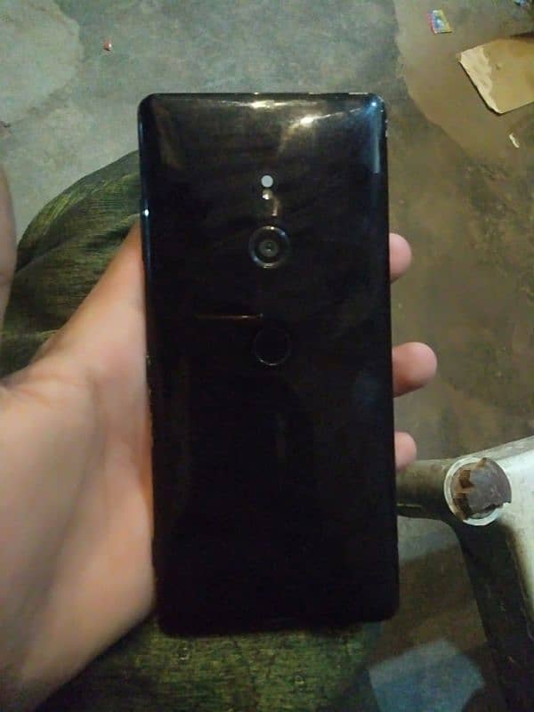 SONY EXPERIA XZ3 OK CONDITION 0