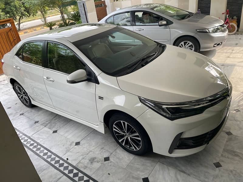 Toyota Altis Grande 2020 0