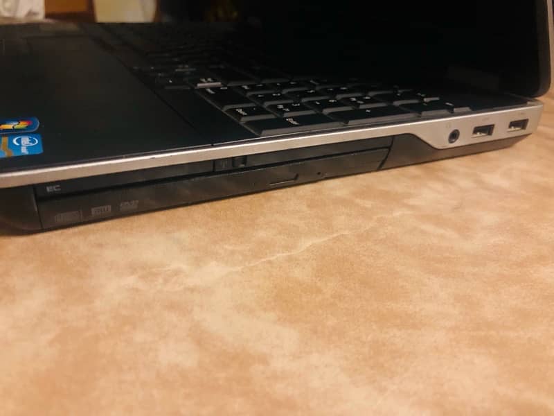 11 sale dell imported laptop which is a gaming beast and for office 5