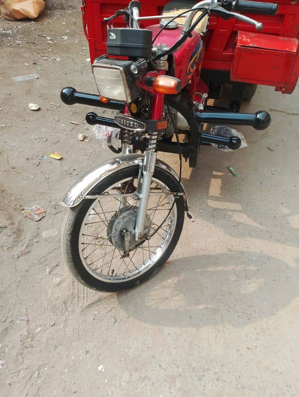 UNITED rickshaw loader 100cc. for sale Hai contact. 03054532181 12