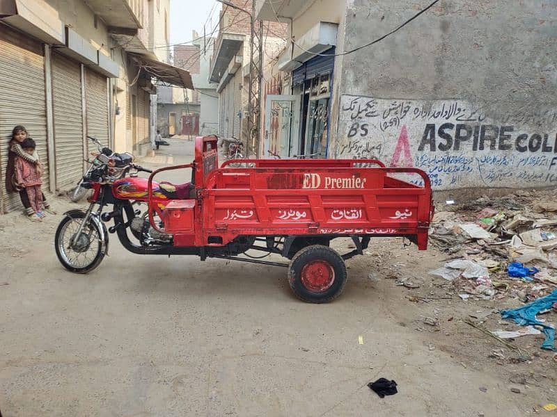 UNITED rickshaw loader 100cc. for sale Hai contact. 03054532181 13