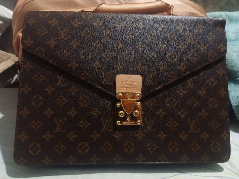 LOUIS VUITTON Monogram Porte Documents Senatur Briefcase 0