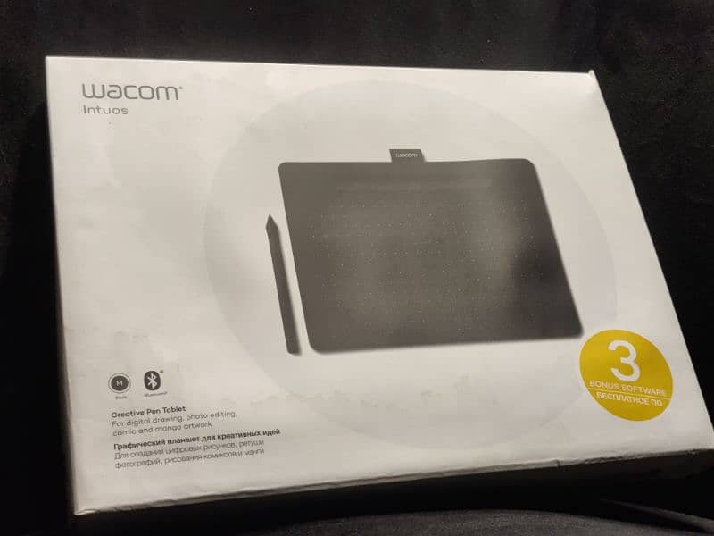 Wacom Intuos (M) [Bluetooth + Wired] (original box, pencil, cable) 0