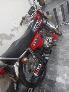 Honda 125 2017 model urgent sale and exchange Honda 70Cc