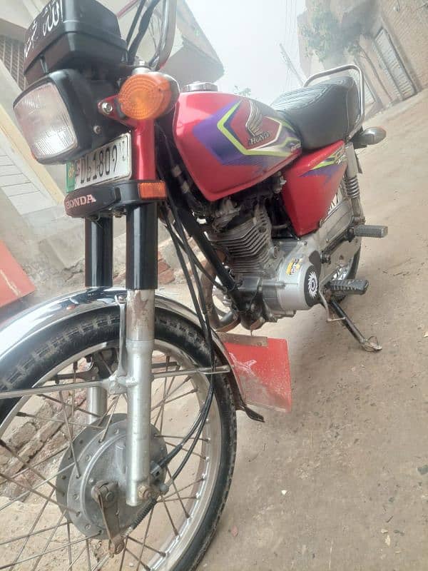 Honda 125 2017 model urgent sale and exchange Honda 70Cc 4