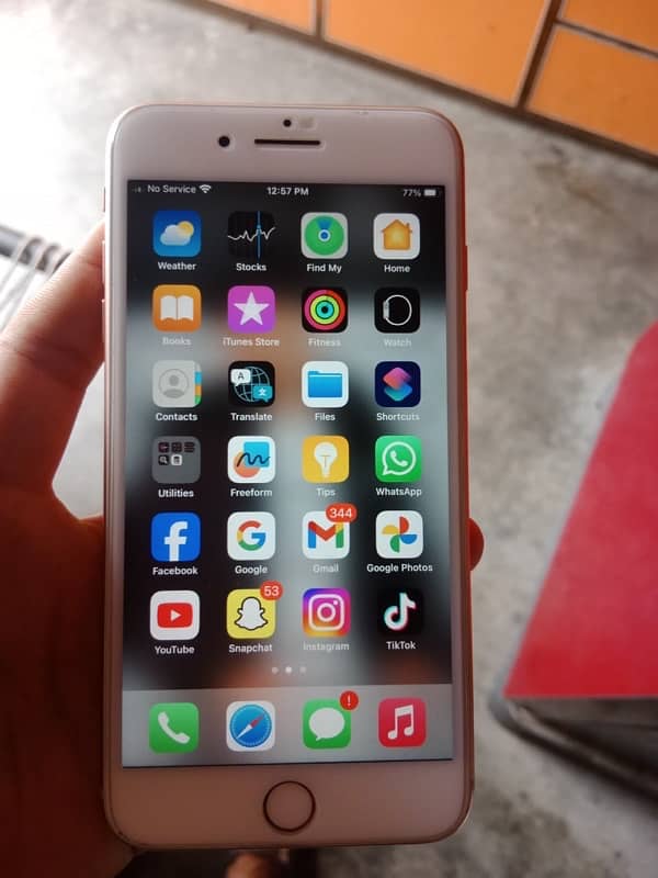 iPhone 8 Plus 64 GB non pta 3