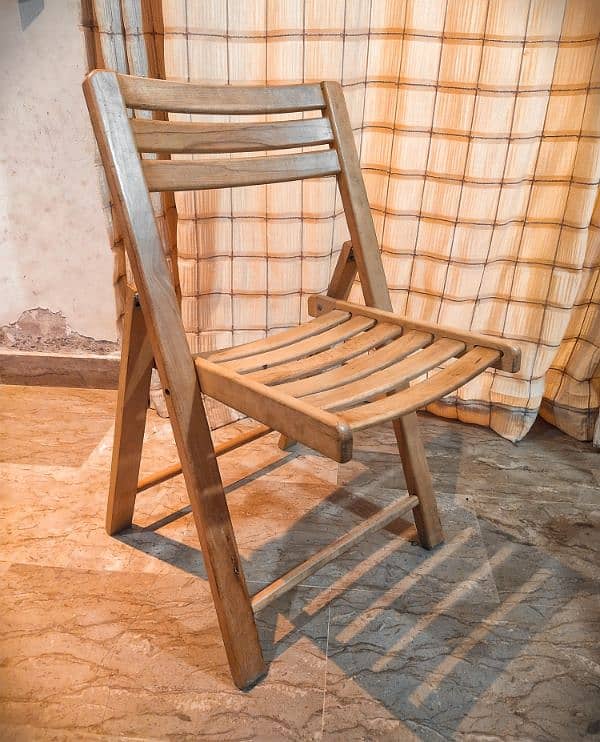 Wooden Chairs (Foldable) with Table (Foldable) for sale 2