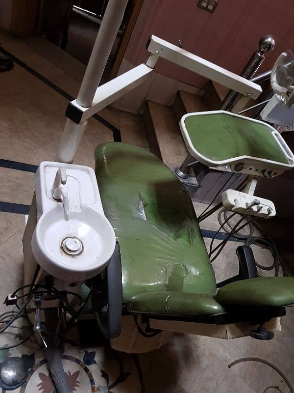 Dental unit 2