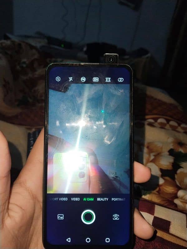 imfinix S5 pro Popup camera. Boht kamal ky camera ha read add 1