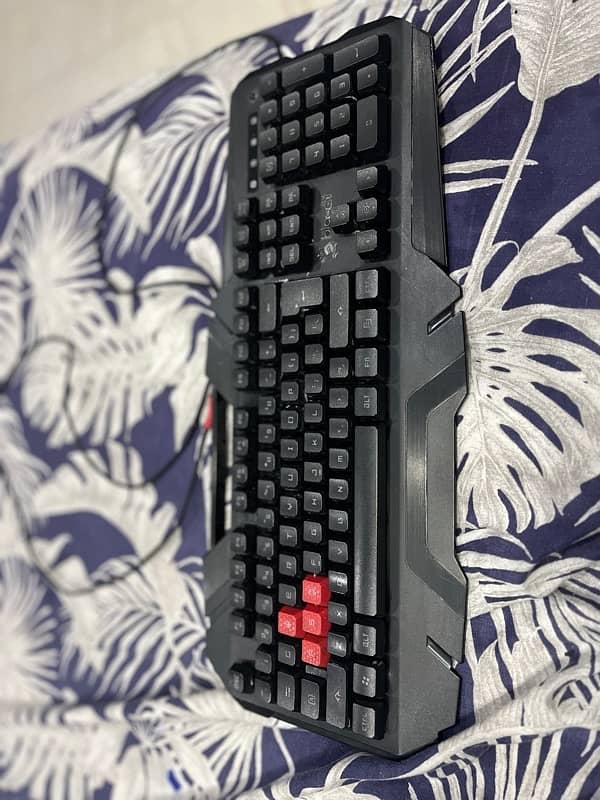 Bloody gaming keyboard 1