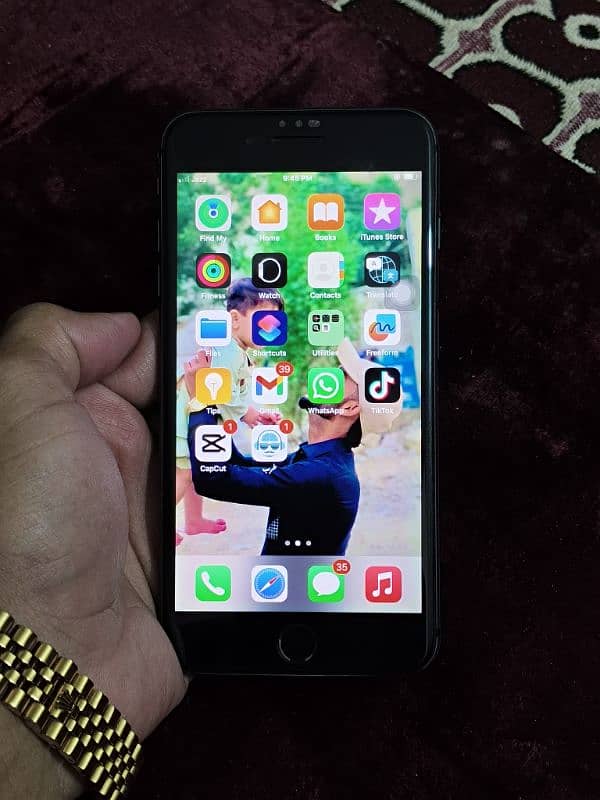 i phone 8 plus condition ok 64 gb 83 battery health all ok 2