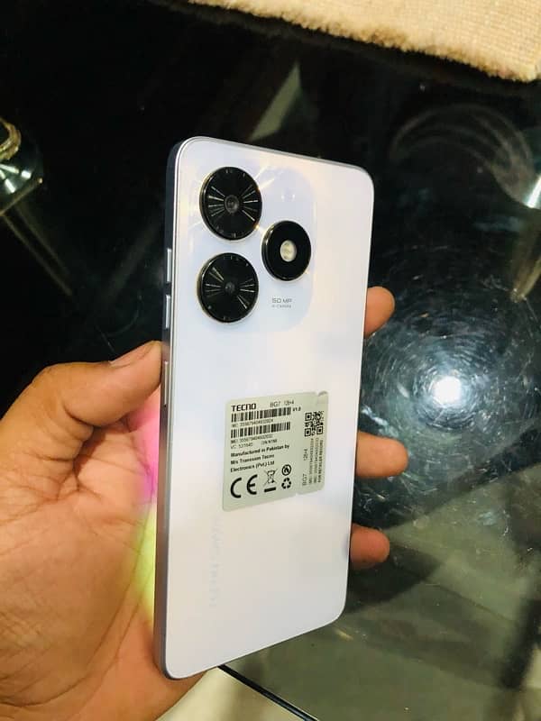 TECNO SPARK 20c 8/128 PTA APPROVED WITH BOX AND CHARGER 11