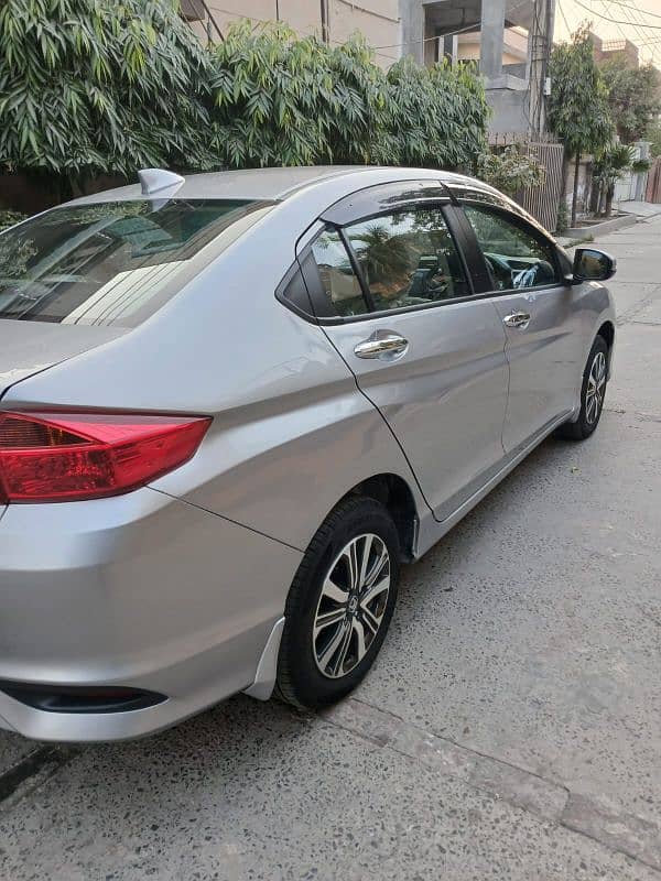 Honda City Aspire 2024 4