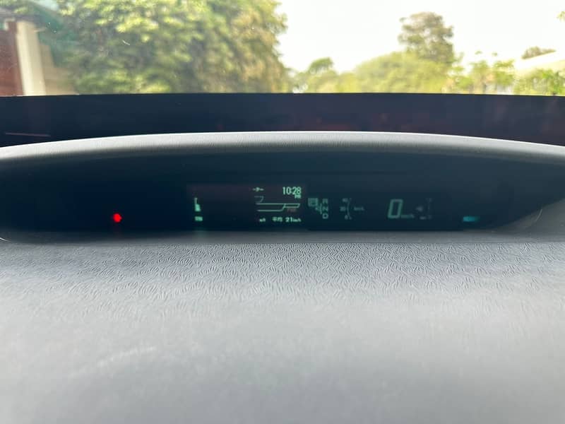 TOYOTA PRIUS S PACKAGE PACKAGE 1.8L 13