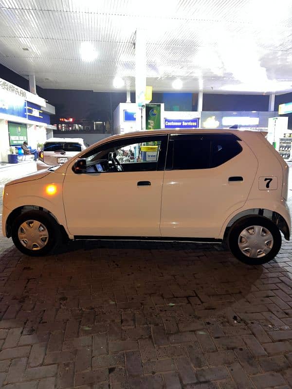 Suzuki Alto 2020 4